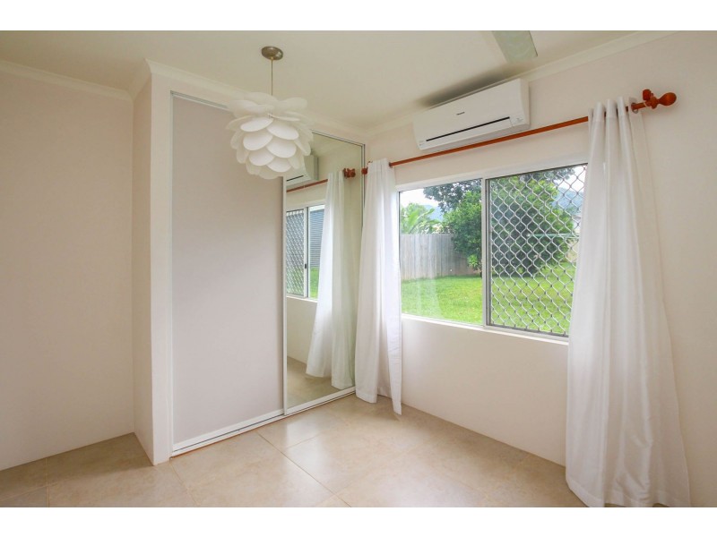 5 Batavia Court, Bentley Park QLD 4869