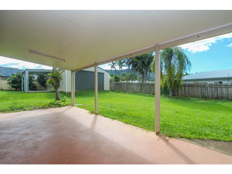 5 Batavia Court, Bentley Park QLD 4869