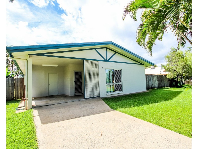 8 Malabar Street, Mount Sheridan QLD 4868