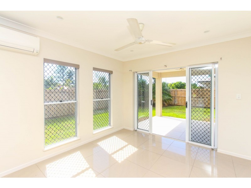28 Thornborough Circuit, Smithfield QLD 4878