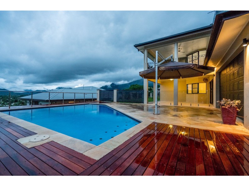 32 Caesar Street, Bentley Park QLD 4869