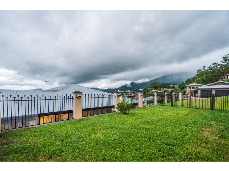 32 Caesar Street, Bentley Park QLD 4869