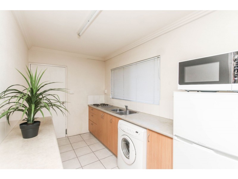 3/28 Digger Street, Cairns North QLD 4870