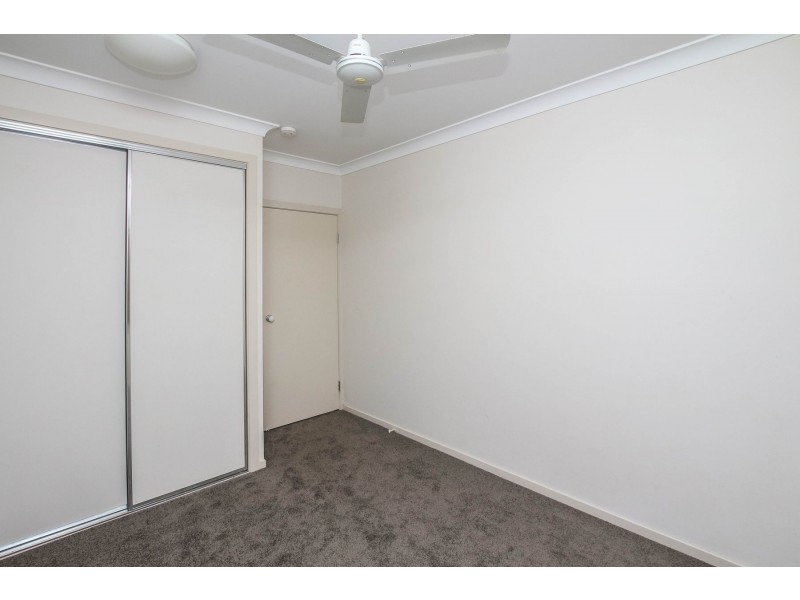 9 Cliffdale Street, Bentley Park QLD 4869