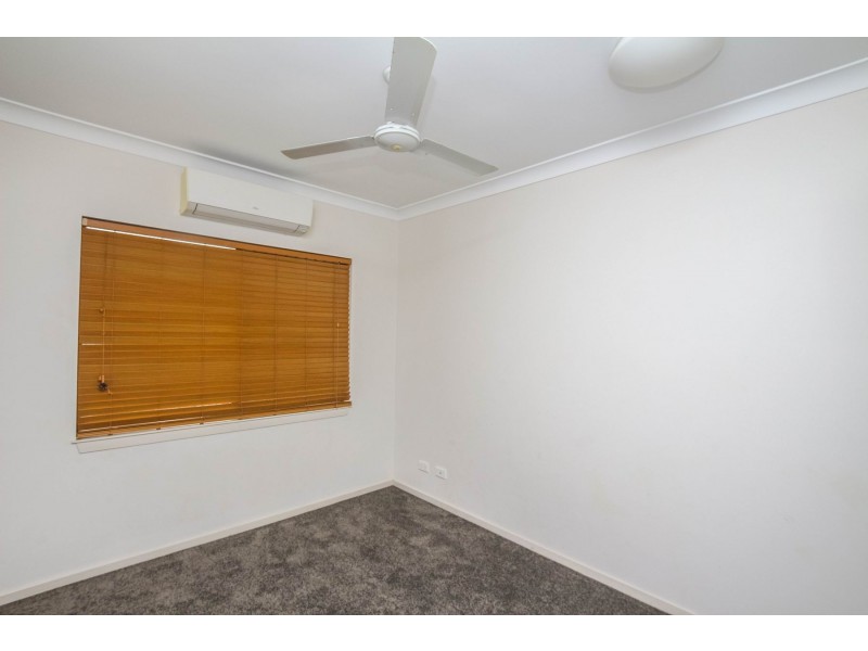 9 Cliffdale Street, Bentley Park QLD 4869