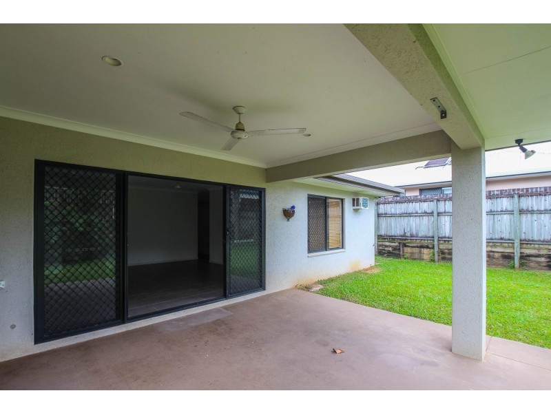 9 Cliffdale Street, Bentley Park QLD 4869