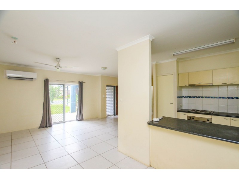 27 Bathurst Drive, Bentley Park QLD 4869