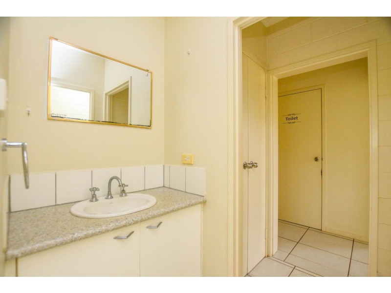 27 Bathurst Drive, Bentley Park QLD 4869