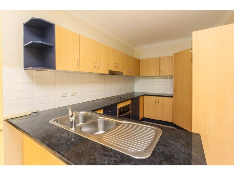 2/7 Pembroke Street, Parramatta Park QLD 4870
