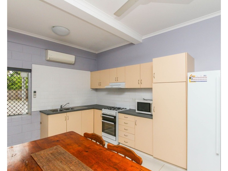 24B Lily Street, Cairns North QLD 4870