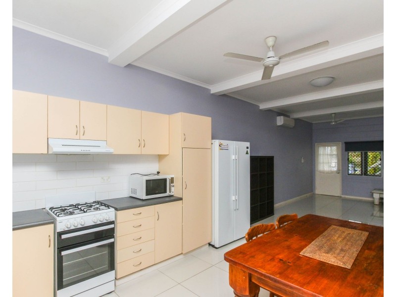 24B Lily Street, Cairns North QLD 4870