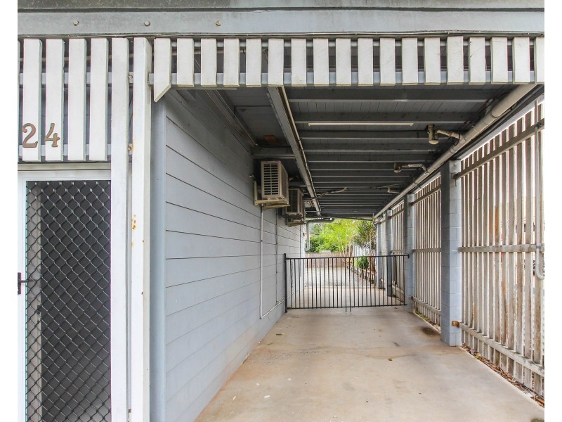 24B Lily Street, Cairns North QLD 4870