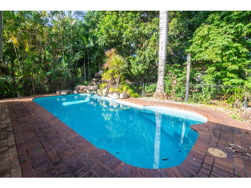 31 Barnard Drive, Mount Sheridan QLD 4868
