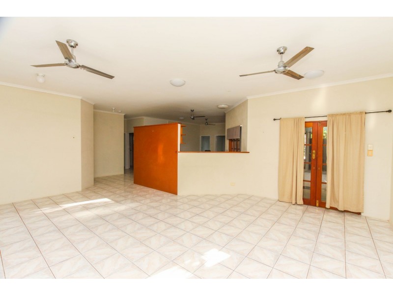 31 Barnard Drive, Mount Sheridan QLD 4868