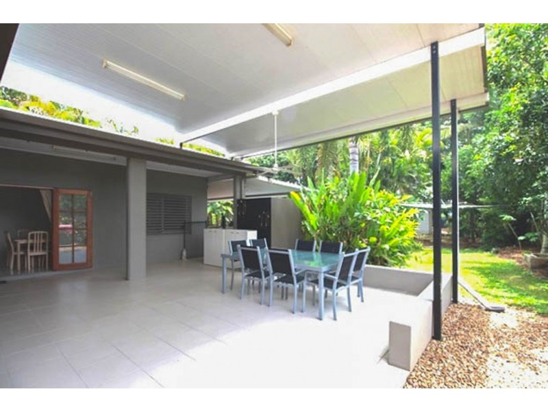 31 Barnard Drive, Mount Sheridan QLD 4868