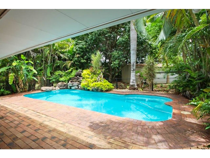 31 Barnard Drive, Mount Sheridan QLD 4868