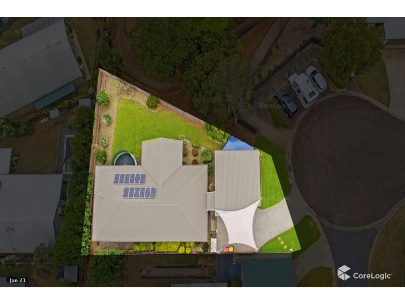 28 Guthrie Close, Bentley Park QLD 4869