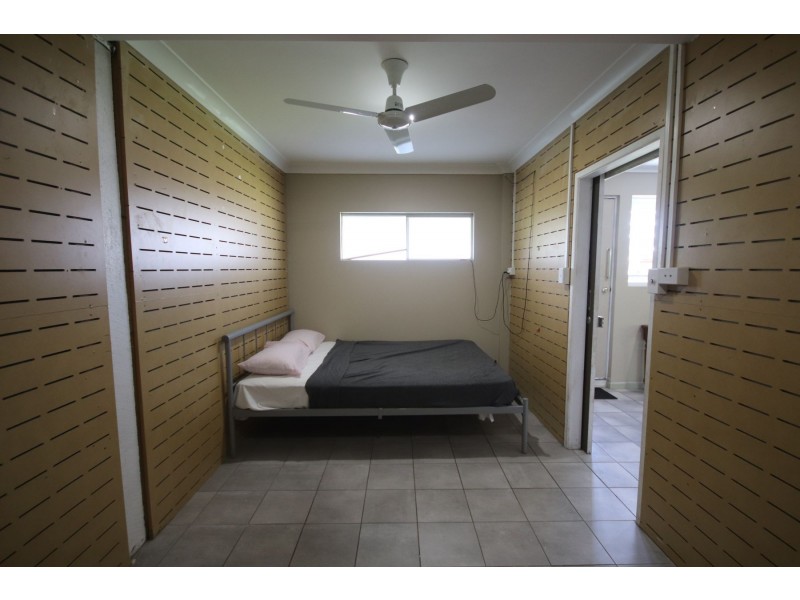 45 Dalton Street, Westcourt QLD 4870