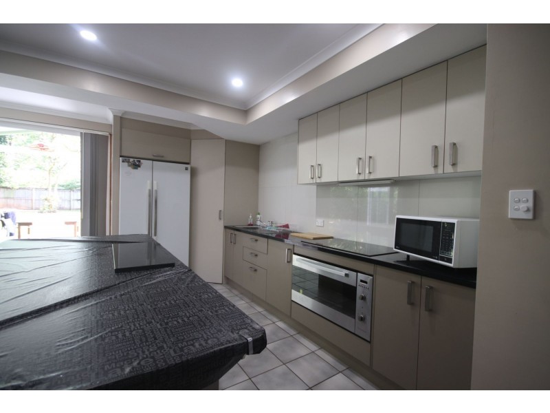 45 Dalton Street, Westcourt QLD 4870