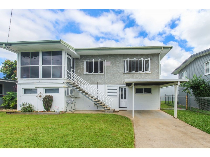 45 Dalton Street, Westcourt QLD 4870