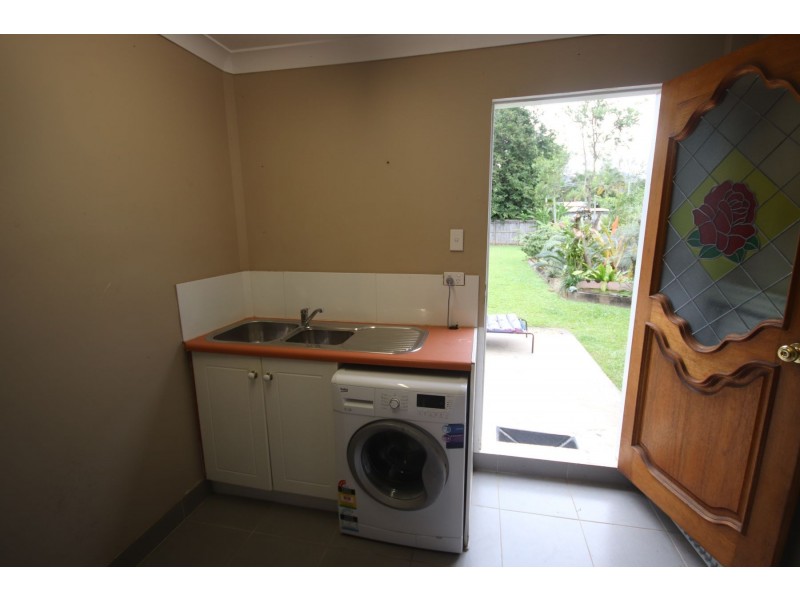 45 Dalton Street, Westcourt QLD 4870