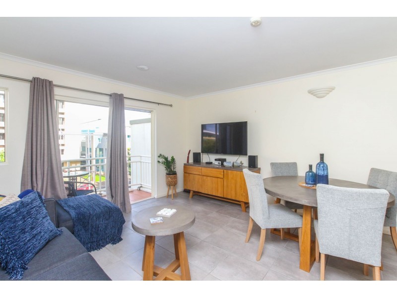27/26 Sheridan Street, Cairns City QLD 4870