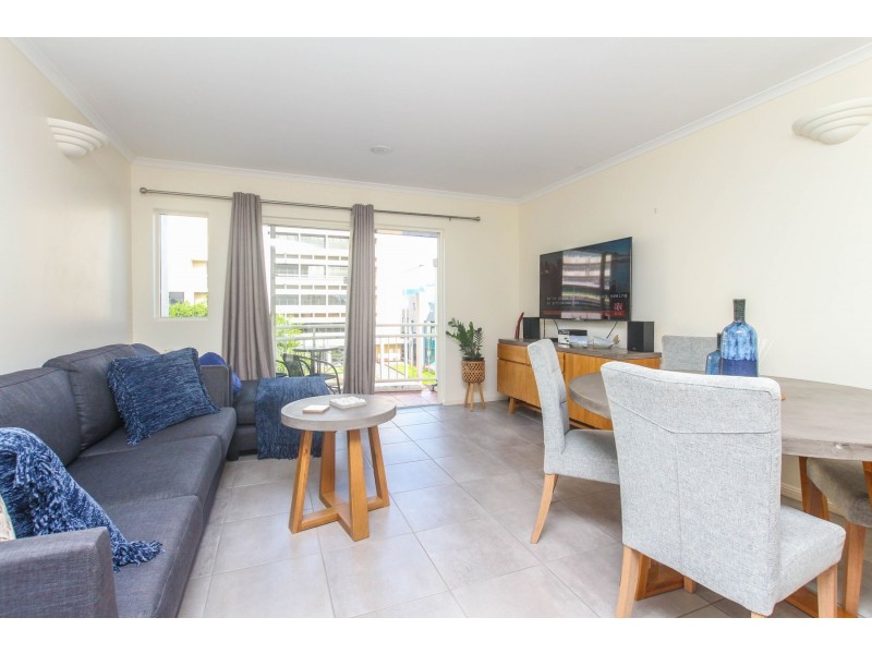 27/26 Sheridan Street, Cairns City QLD 4870