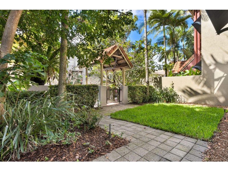 1103/2-10 Greenslopes Street, Cairns North QLD 4870