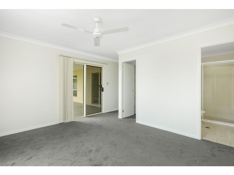 32 Leftwich Street, White Rock QLD 4868
