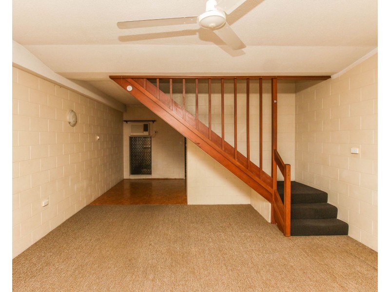 4/51-53 Ishmael Road, Earlville QLD 4870