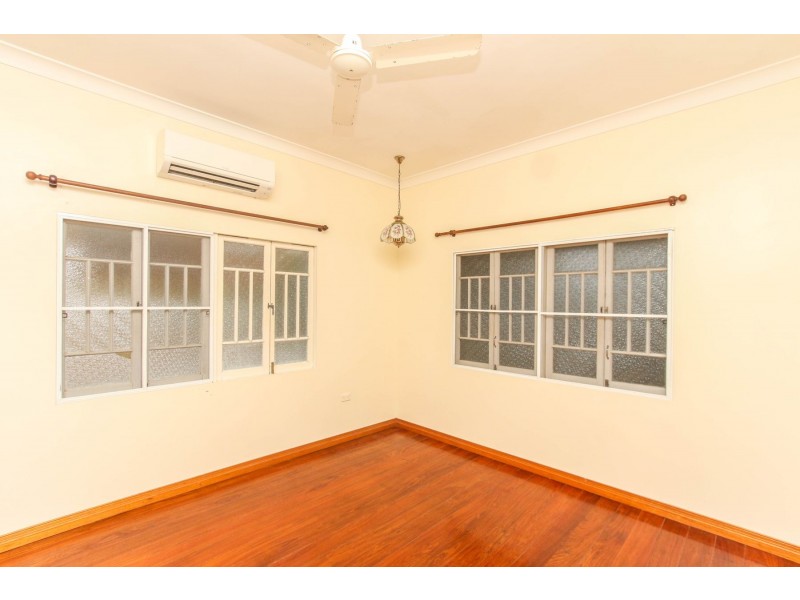 93 Kamerunga Road, Stratford QLD 4870