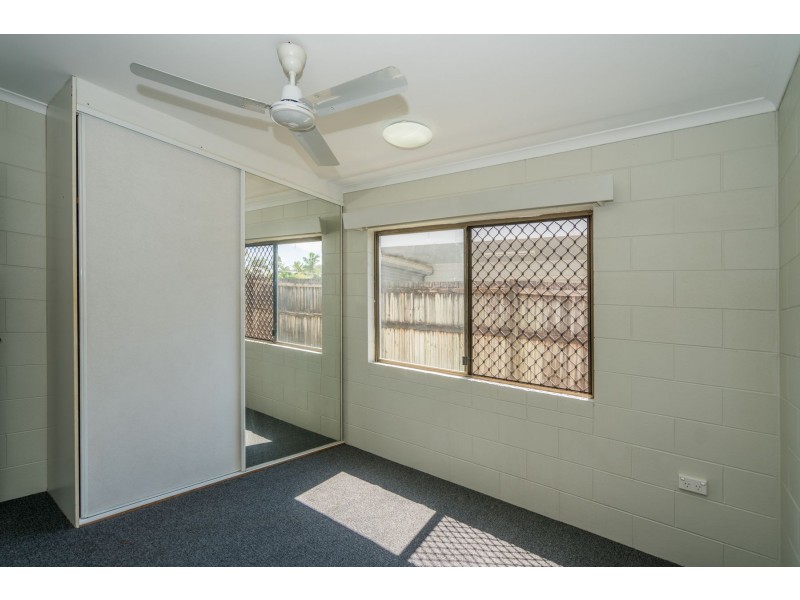 40 Anderson Road, Woree QLD 4868