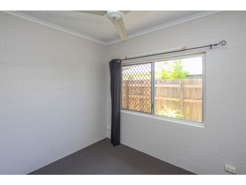 34 Tryal Street, Bentley Park QLD 4869