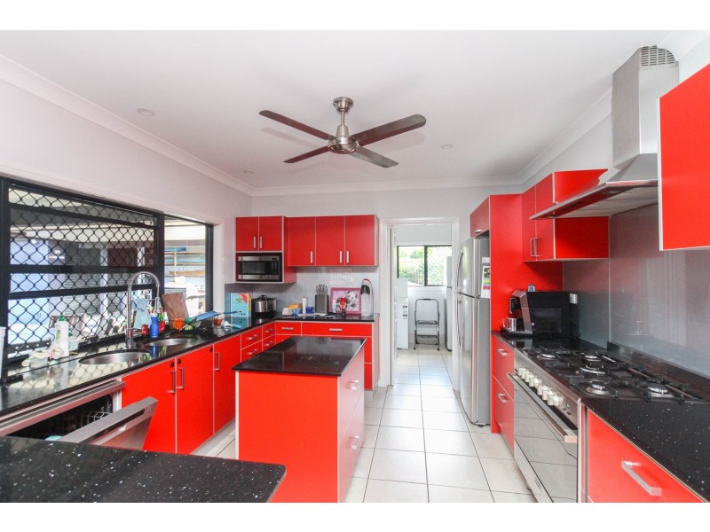 2 Quinn Drive, Edmonton QLD 4869