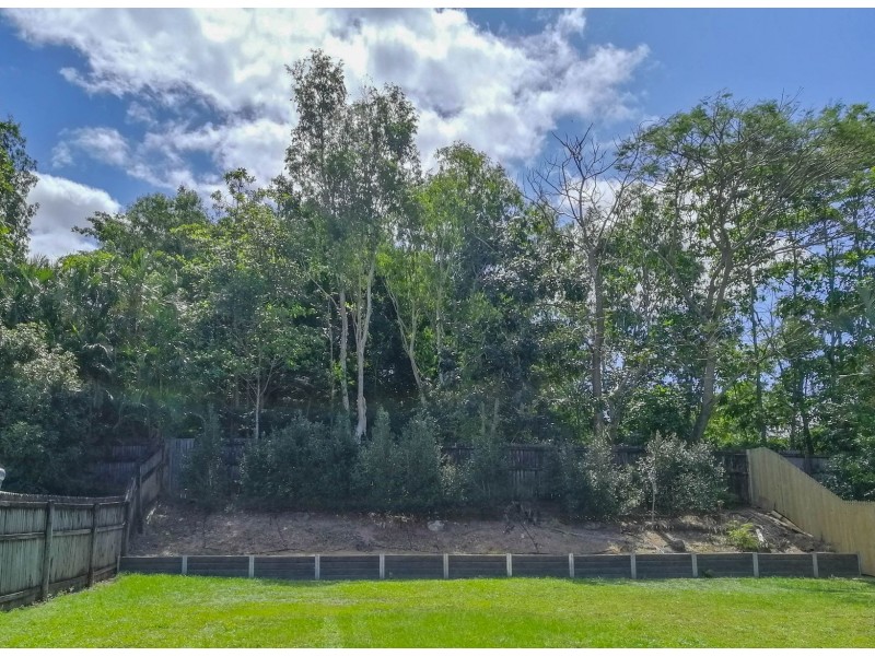 27 Opaline Close, Brinsmead QLD 4870