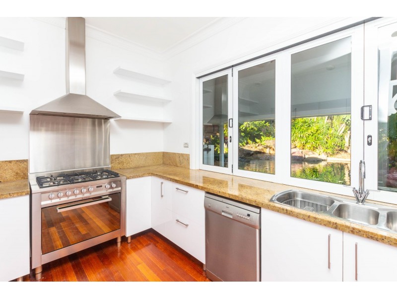 40-42 Walsh Street, Edge Hill QLD 4870