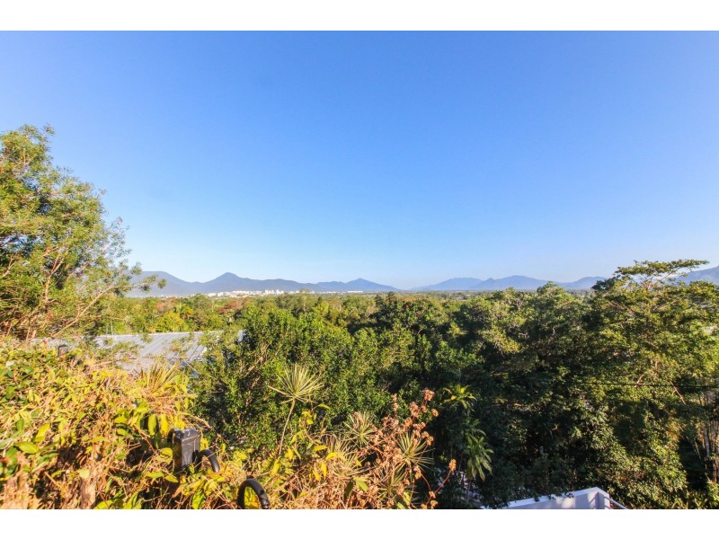 40-42 Walsh Street, Edge Hill QLD 4870