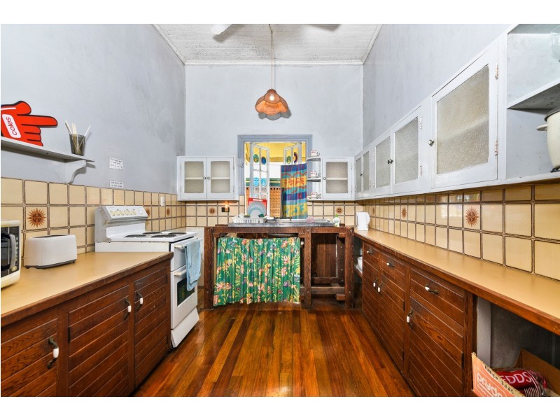 339 Draper Street, Parramatta Park QLD 4870