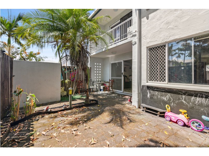 8/312-316 Draper Street, Parramatta Park QLD 4870