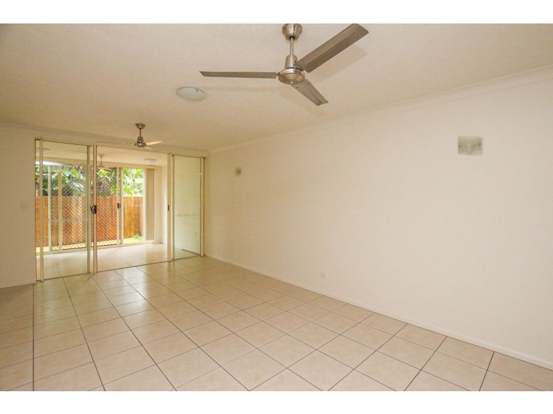 4/164-172 Spence Street, Bungalow QLD 4870