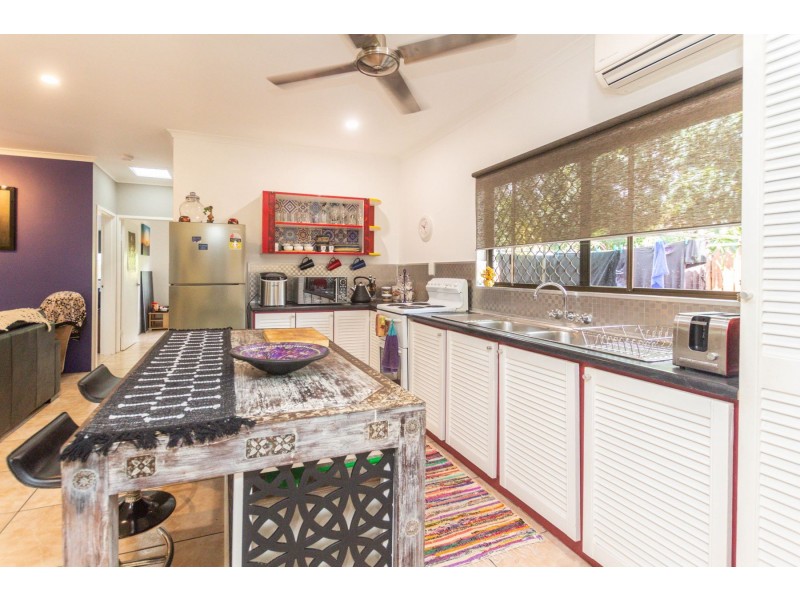 1/10 Tristania Street, Holloways Beach QLD 4878