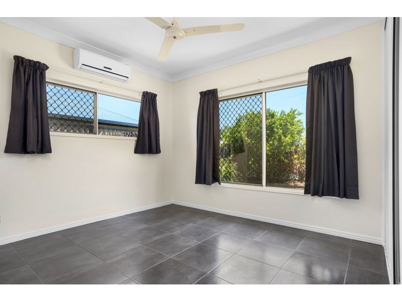 42 Arkendeith Drive, Edmonton QLD 4869