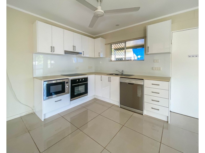 4/7 Bamboo Street, Holloways Beach QLD 4878
