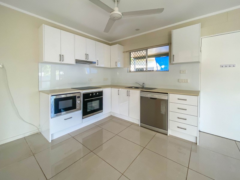 4/7 Bamboo Street, Holloways Beach QLD 4878