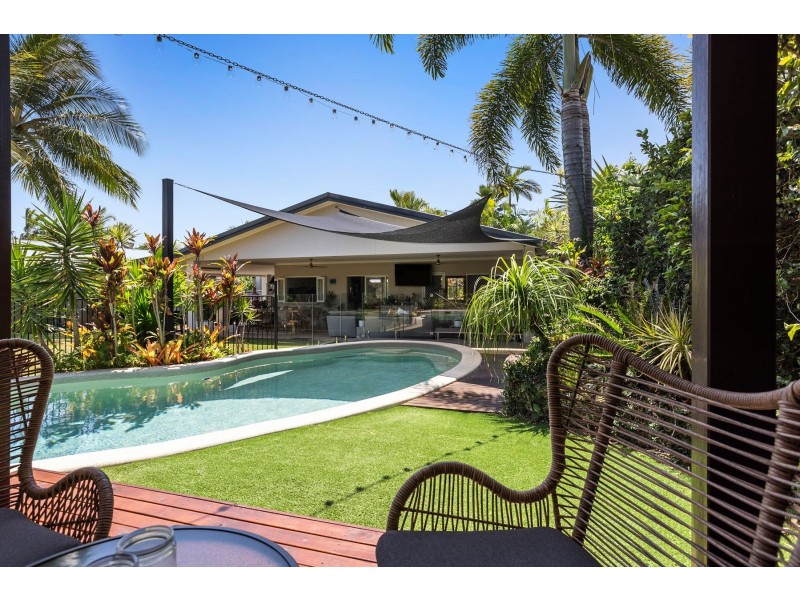 30 Bondi Crescent, Kewarra Beach QLD 4879