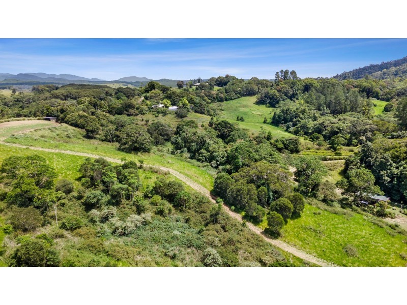 3067R Gillies Range Road, Lake Barrine QLD 4884