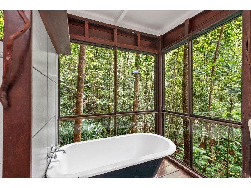 3067R Gillies Range Road, Lake Barrine QLD 4884