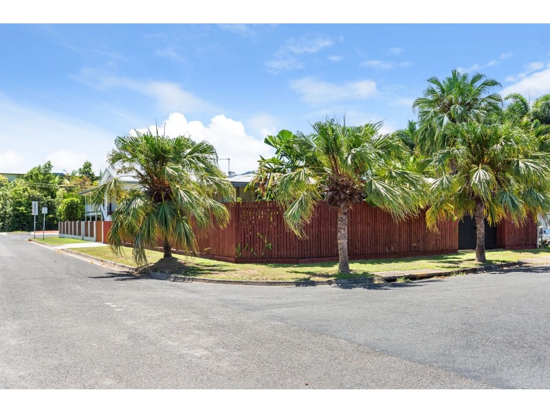 1 Harris Street, Parramatta Park QLD 4870