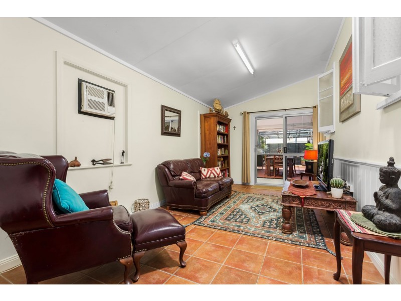 1 Harris Street, Parramatta Park QLD 4870
