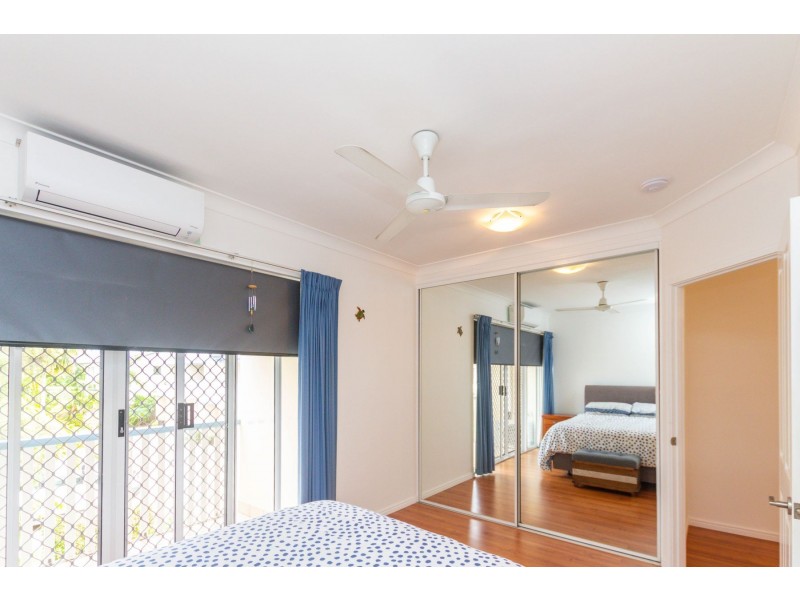 2/10 Grantala Street, Manoora QLD 4870